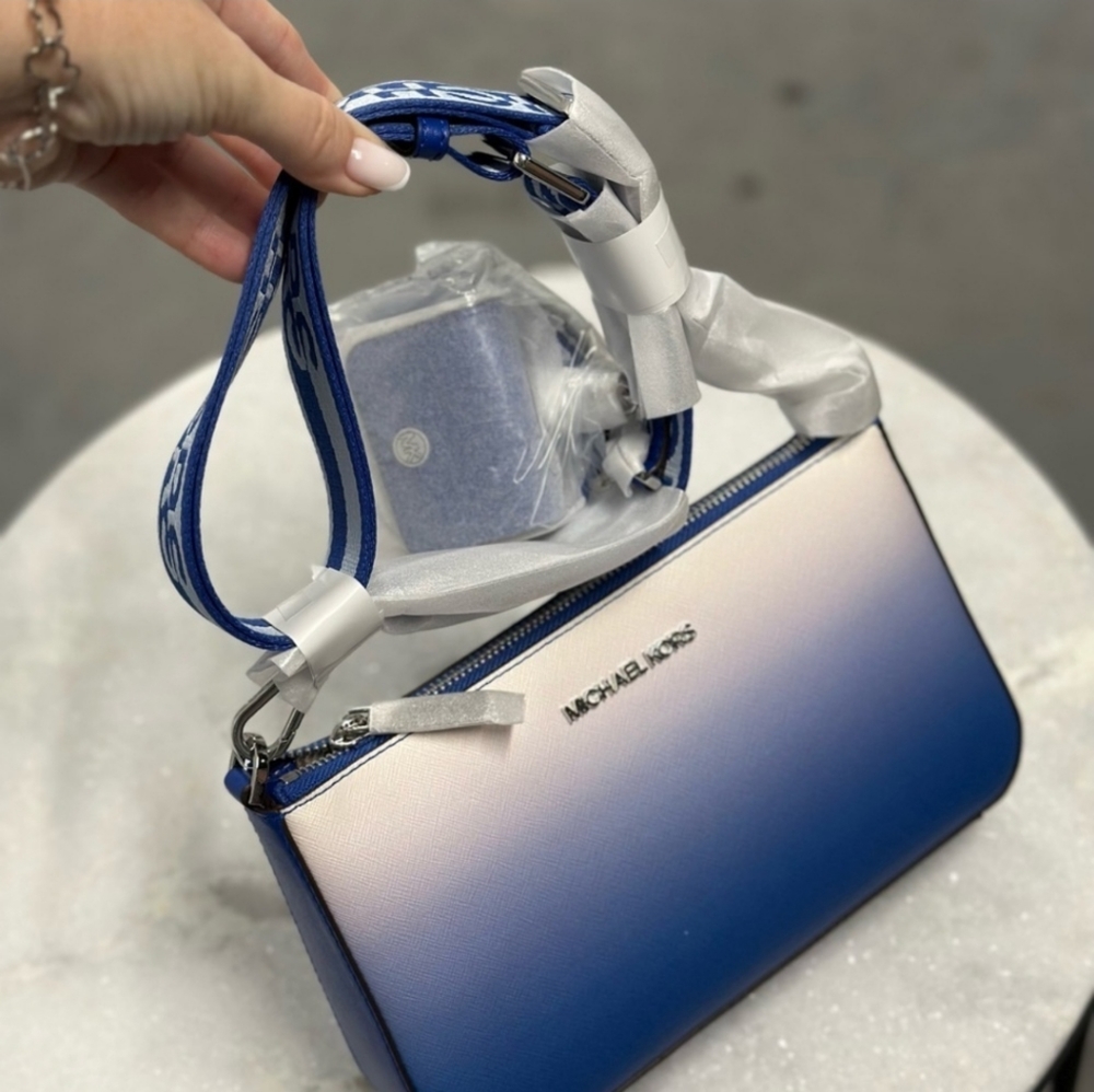 Michael Kors MK Jet Set Travel Tech Attached Crossbody With Adjustable Strap - Picture 5 of 5